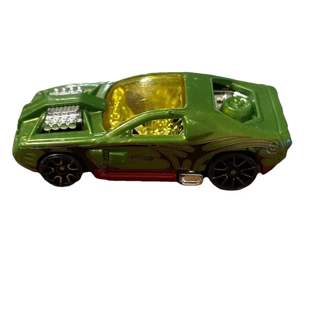 2017 Hot Wheels Hollowback Green Mystery Models Series 1:64 Diecast